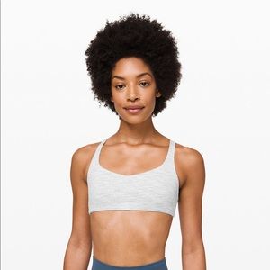Lululemon Free to be Bra Wild